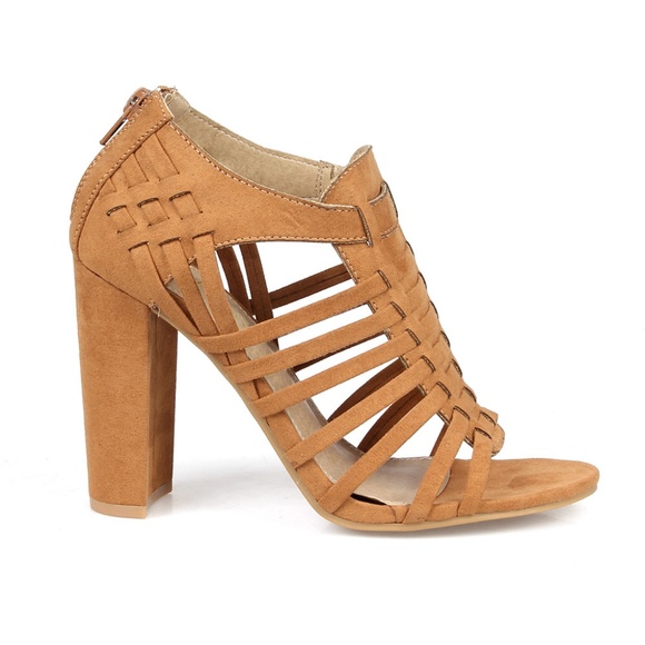 Becca-08 Chunky Heel Women's Caged Sandals - Picture 3 of 3